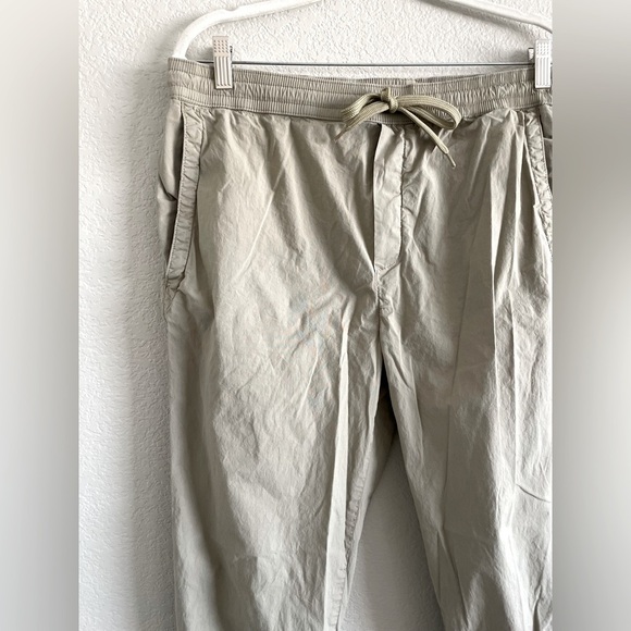 Zara elastic waist khaki joggers - Picture 2 of 6